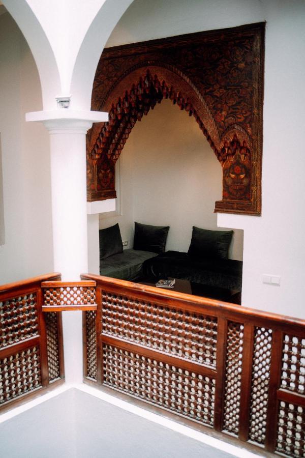 The Riad Hostel Танжер Экстерьер фото