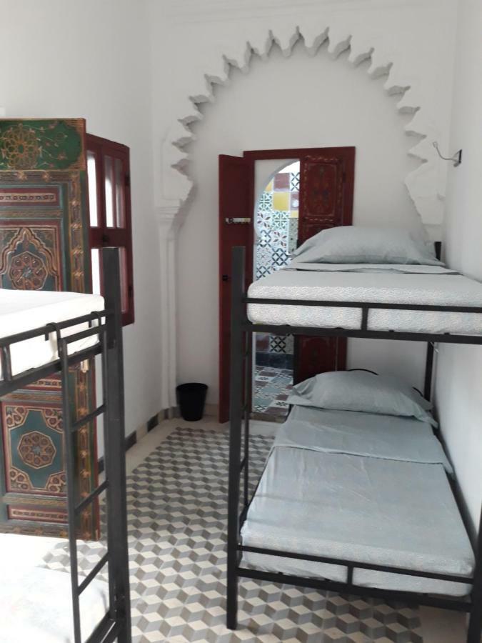 The Riad Hostel Танжер Экстерьер фото